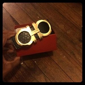 Ferragamo belt that only been worn twice!